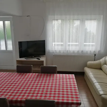 Lejlighed Kabalin 2 *